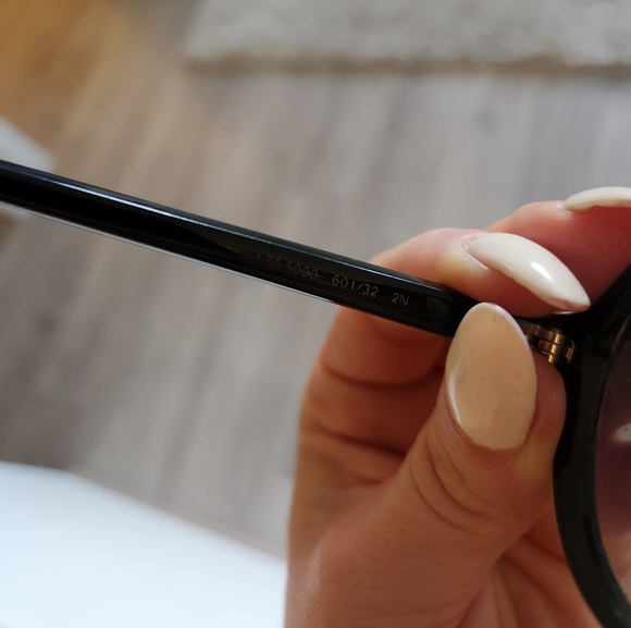 Ray-ban sunglasses - Picture 1 of 10